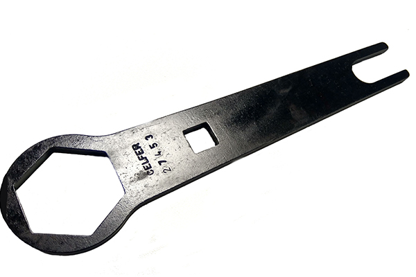 Chave sextavada 36x17mm para para porca externa da suspensão dianteira YAMAHA R1.