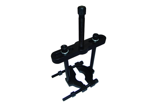 Extrator de rolamento do virabrequim HONDA: CG ML Turuna, CBR 600, TRX 350, XR 200, CBX 250, XLR 125, CR 125 e 250, NX 200, 350 e Falcon.YAMAHA: Crypton, YBR, XTZ 125.SUNDOWN: WEB,Hunter,Max, STX.KASI
